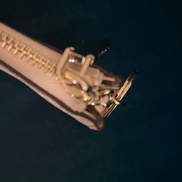 Kate Spade key holder zip coin purse! - Picture 5 of 9